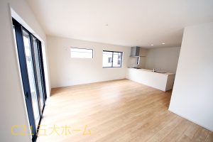 +.物件情報*。LDK約20.7帖♪駐車スペース2台可！