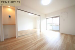 ○。物件情報ﾟ+.4階部分・南西向きにつき陽当り良好☆