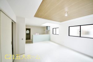 *物件情報ﾟ教育施設や公園が徒歩10分圏内♪WIC完備！