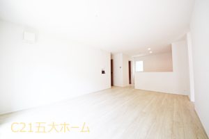 ﾟ+物件情報.ﾟ松⼾市⼩⾦25-1期