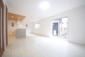 .物件情報ﾟ.松⼾市第7六実