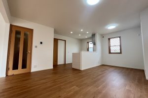 +.物件情報*。全居室6帖以上！スーパーや小学校が徒歩5分圏内♪